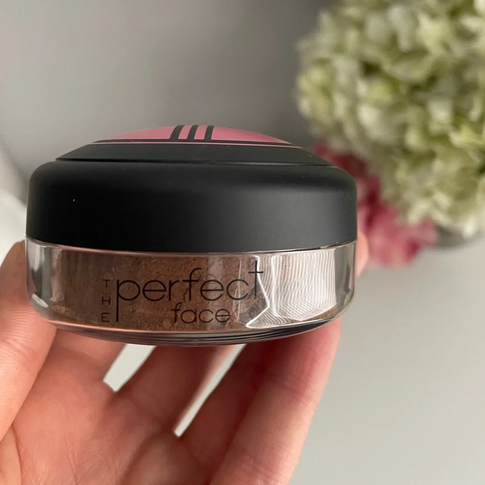 The Perfect Face Cosmetics Picture Perfect Powder Cafe Au‎ Lait Y14 - Deep